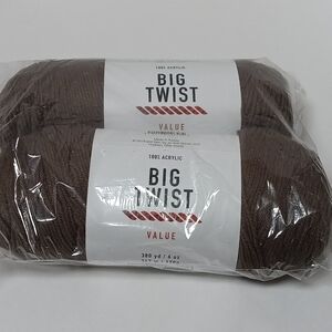 Big Twist Acrylic Yarn Taupe 2 Skeins NIP